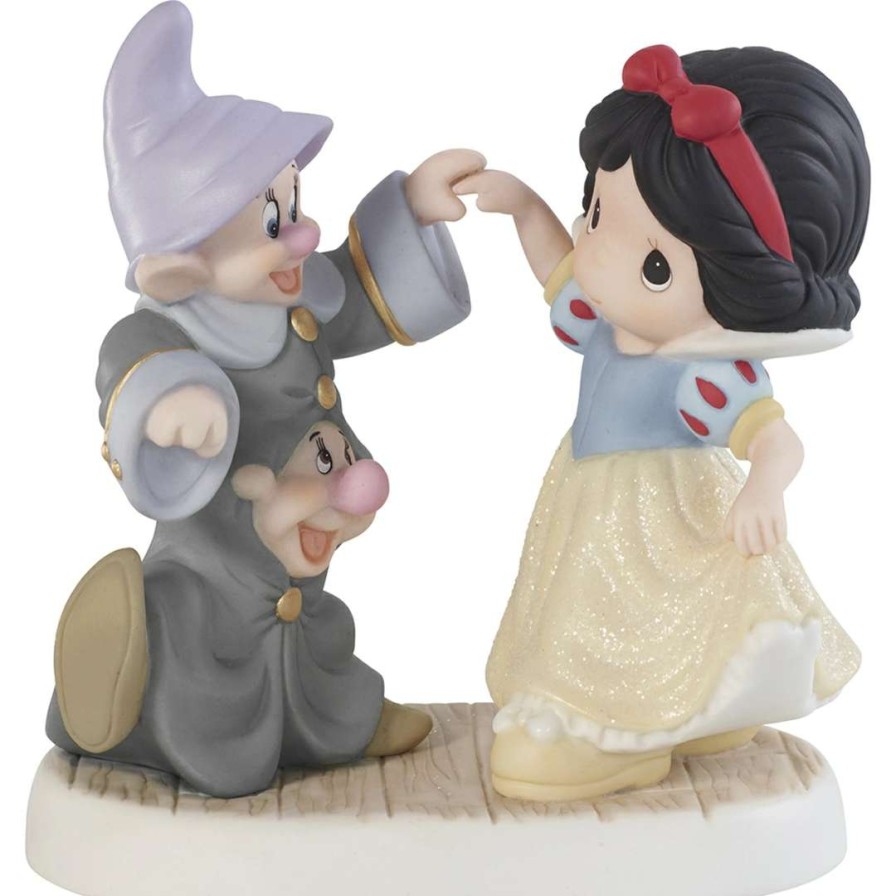 Figures & Figurines * | Disney Precious Moments Figurine Disney Showcase Collection Snow White & Seven Dwarfs Discount Sale